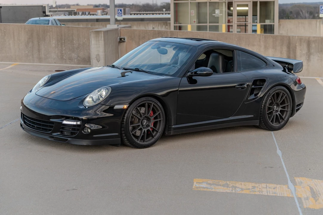 2007 Porsche 997 Turbo - Image 2 of 31
