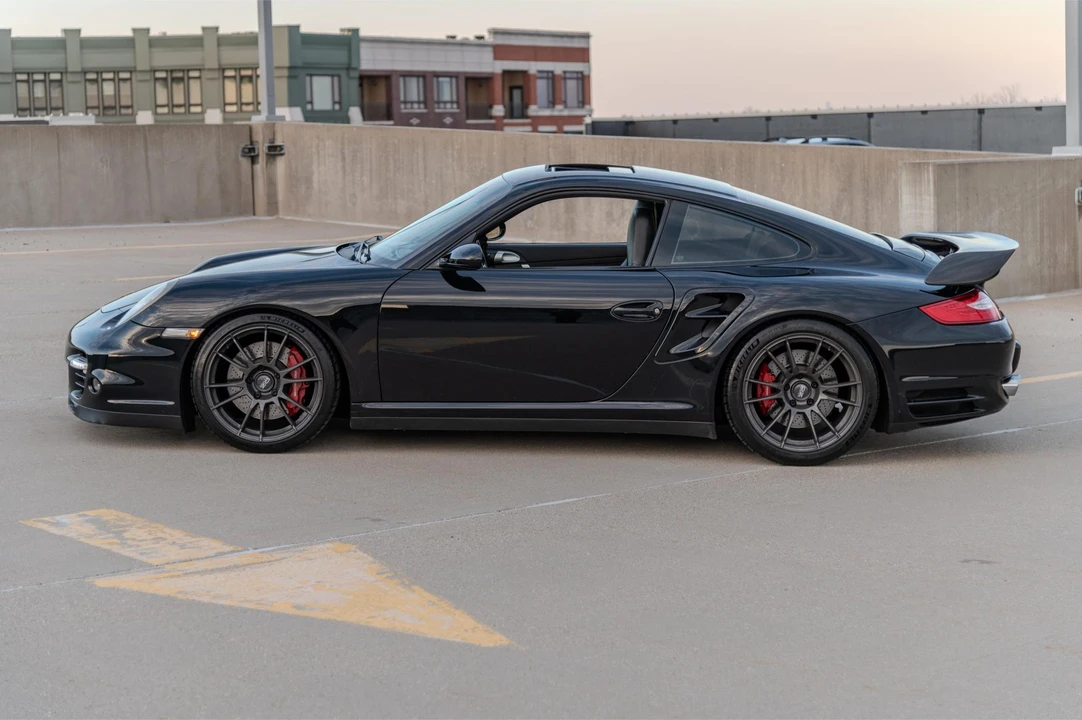 2007 Porsche 997 Turbo - Image 24 of 31
