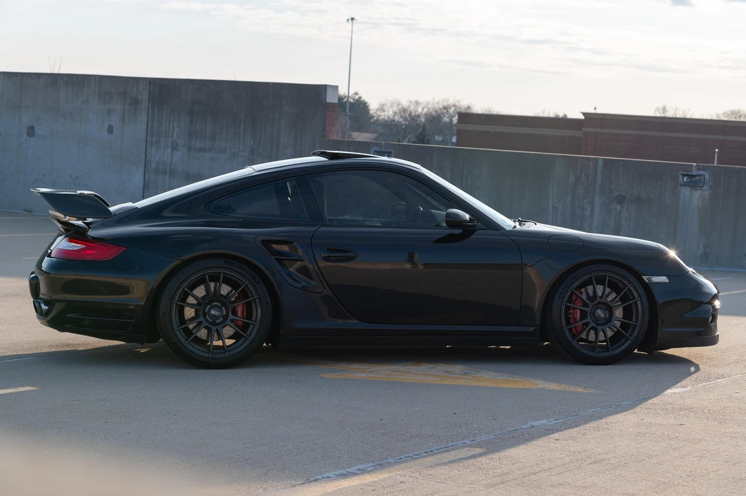 2007 Porsche 997 Turbo - Image 24 of 31