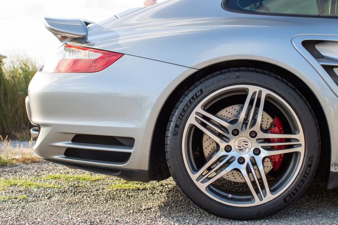 2007 Porsche 997 Turbo - Image 30 of 31
