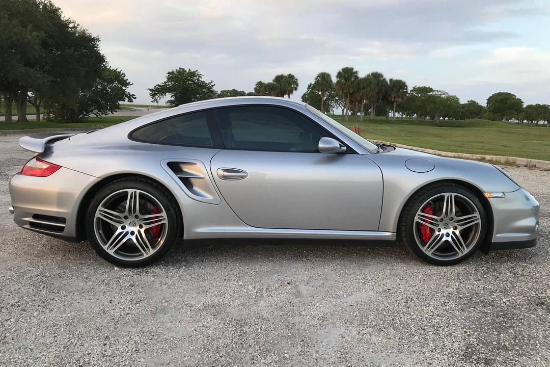 2007 Porsche 997 Turbo - Image 3 of 31