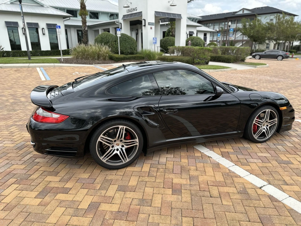 2007 Porsche 997 Turbo - Image 25 of 31
