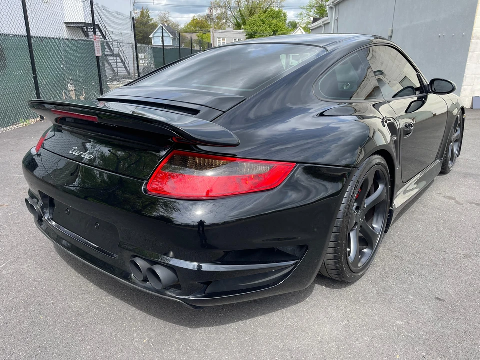 2007 Porsche 997 Turbo - Image 13 of 31