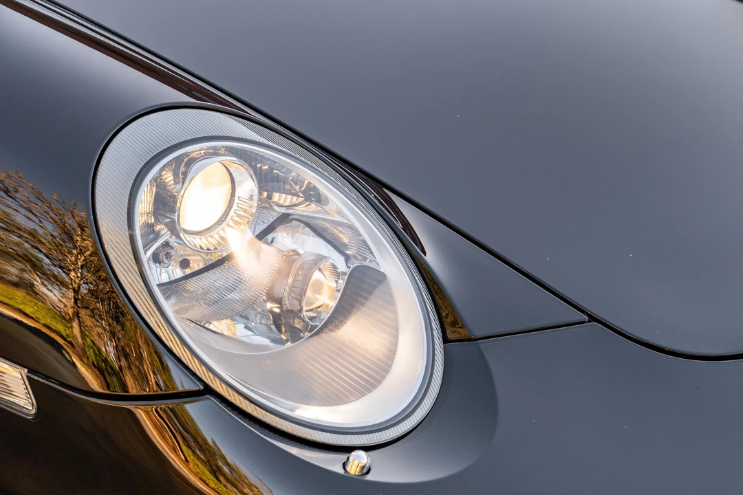2007 Porsche 997 Turbo - Image 14 of 31