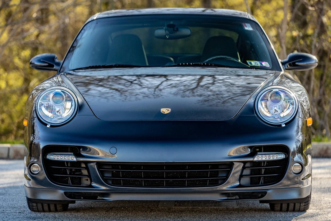 2007 Porsche 997 Turbo - Image 2 of 31