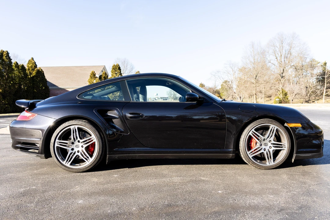 2007 Porsche 997 Turbo - Image 3 of 31