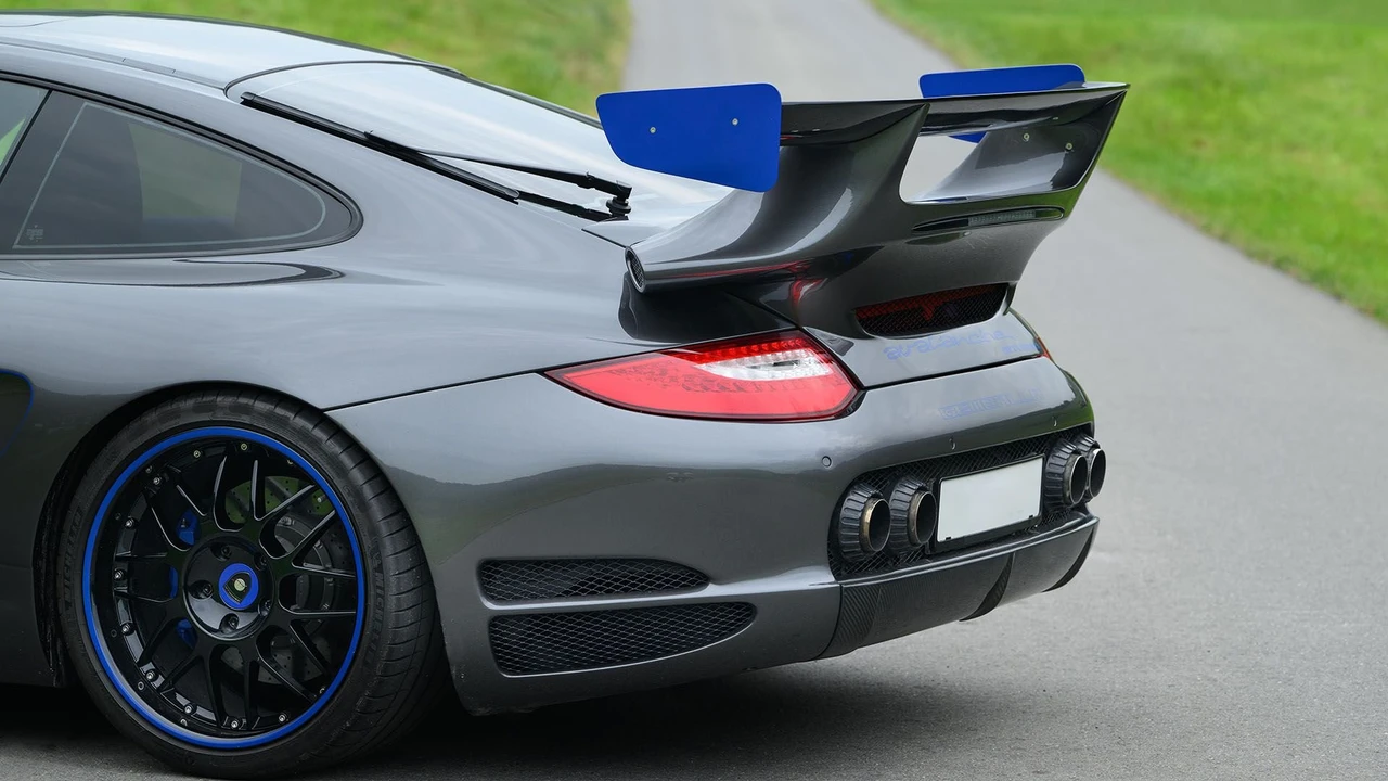 2007 Porsche 997 Turbo - Image 28 of 31