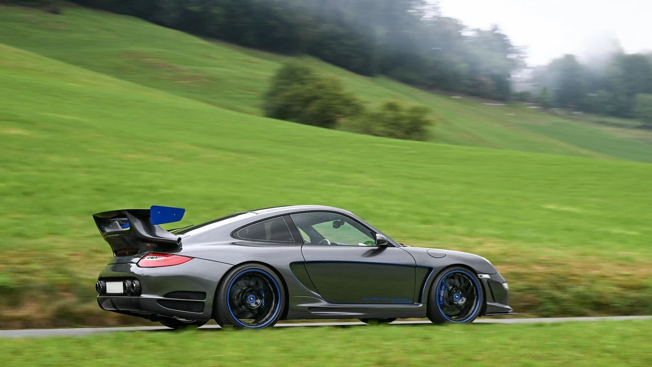 2007 Porsche 997 Turbo - Image 17 of 31