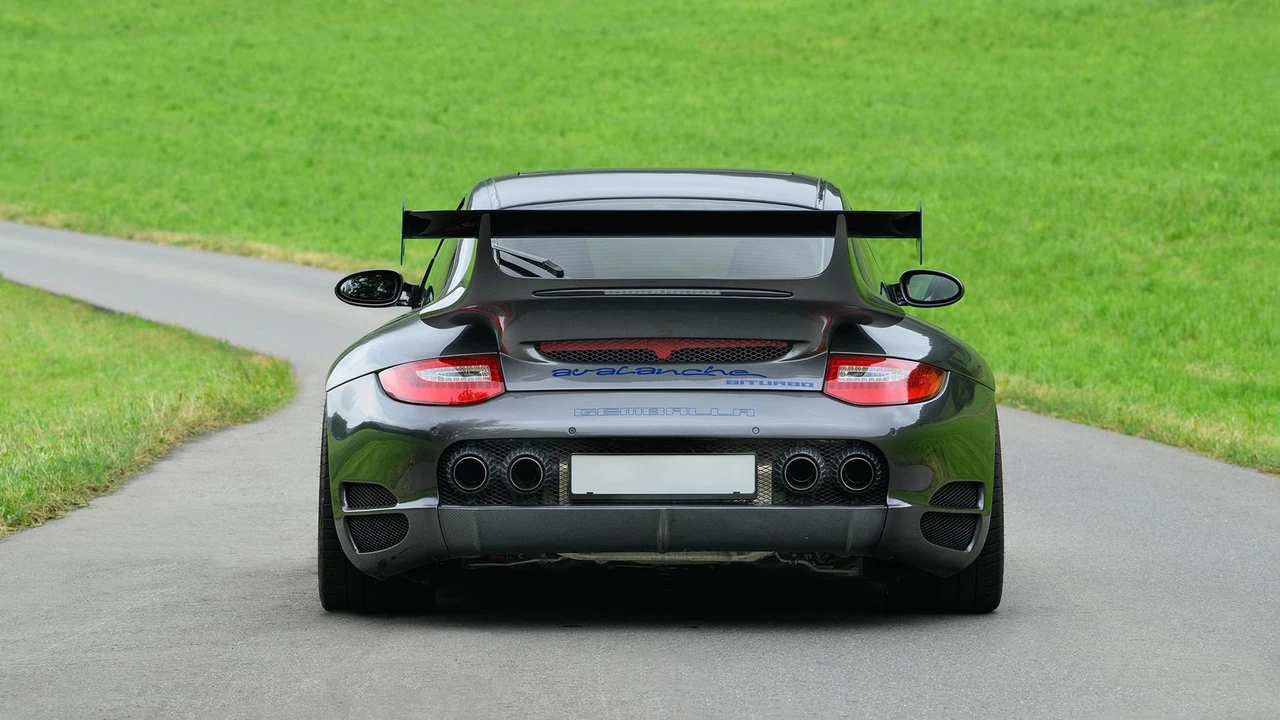 2007 Porsche 997 Turbo - Image 2 of 31
