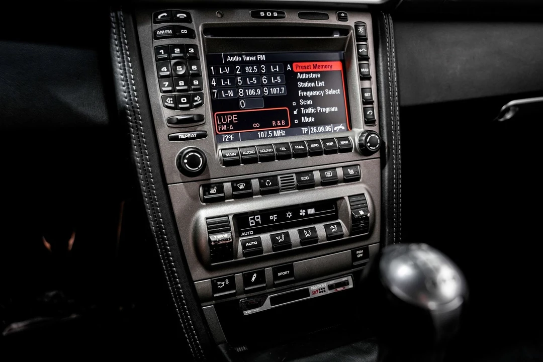 2007 Porsche 997 Turbo - Image 14 of 31