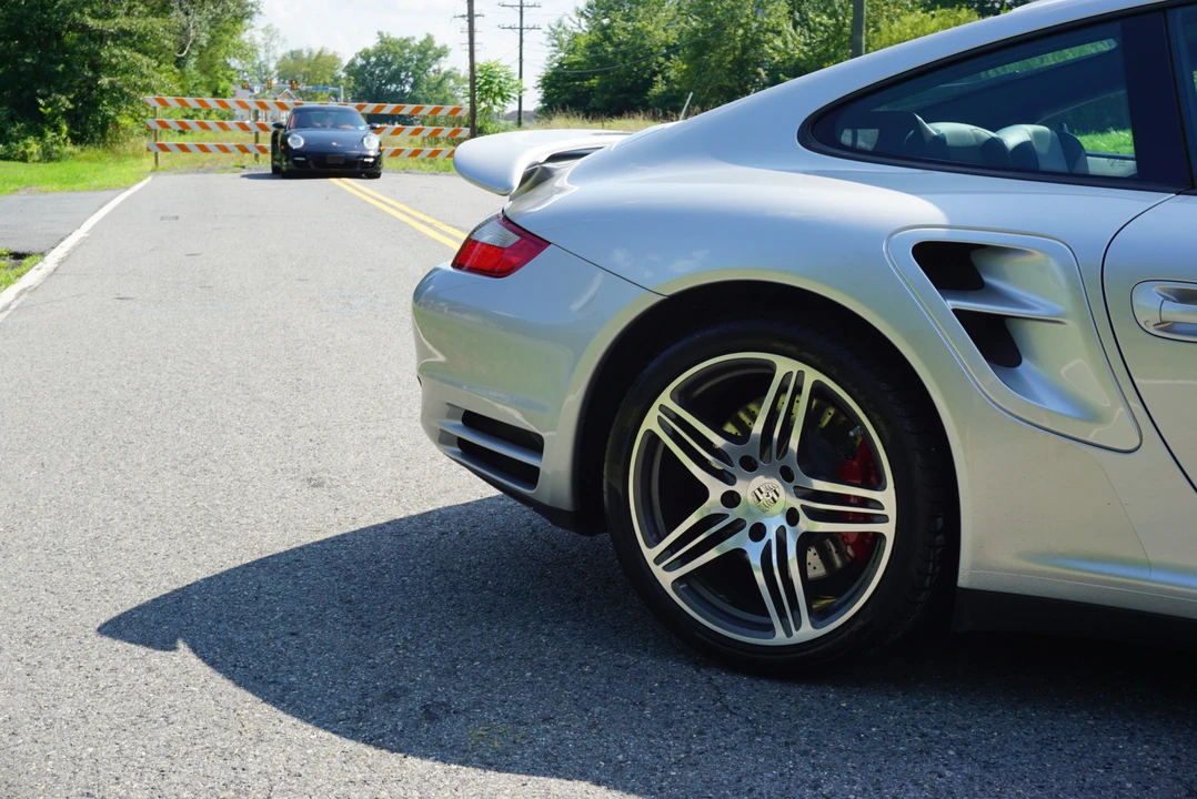2007 Porsche 997 Turbo - Image 17 of 31