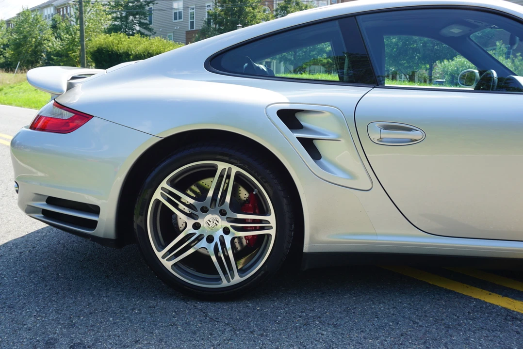 2007 Porsche 997 Turbo - Image 18 of 31