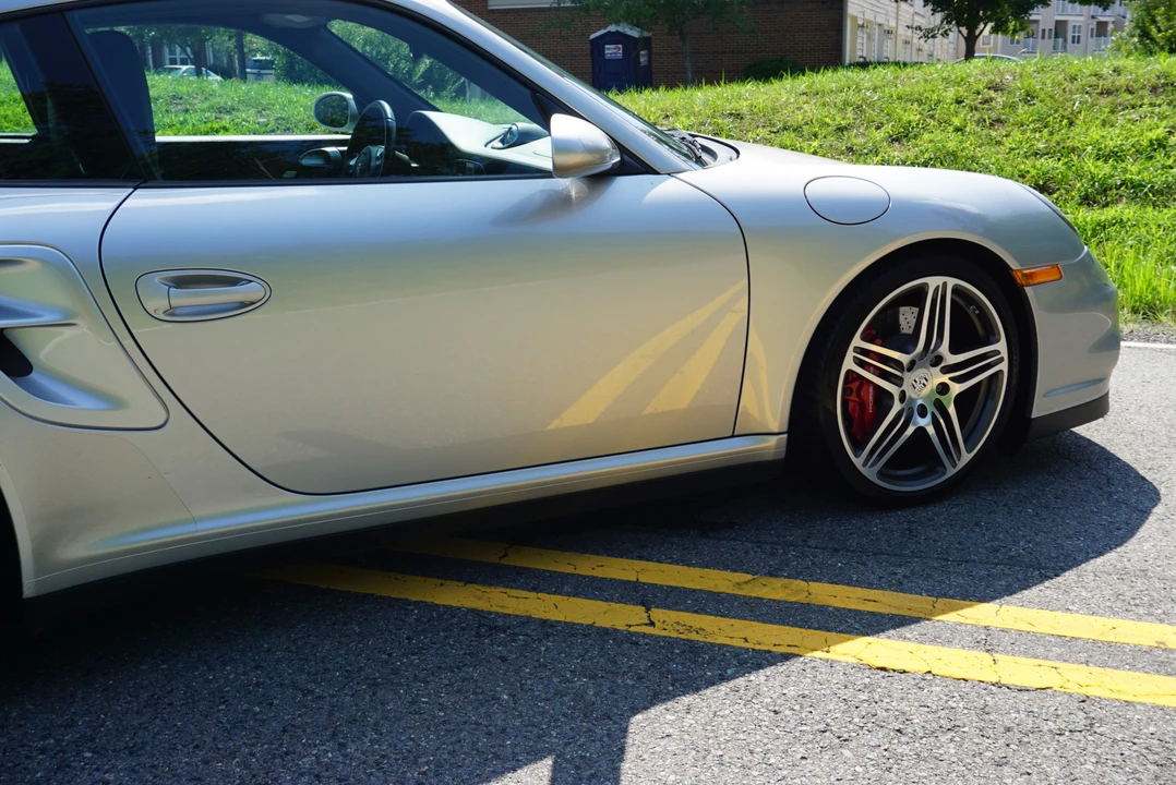 2007 Porsche 997 Turbo - Image 19 of 31