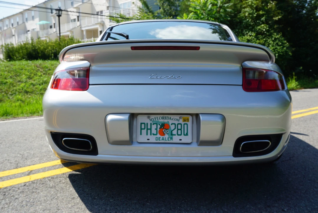 2007 Porsche 997 Turbo - Image 7 of 31