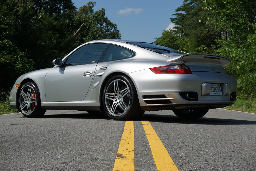 2007 Porsche 997 Turbo - Image 6 of 31