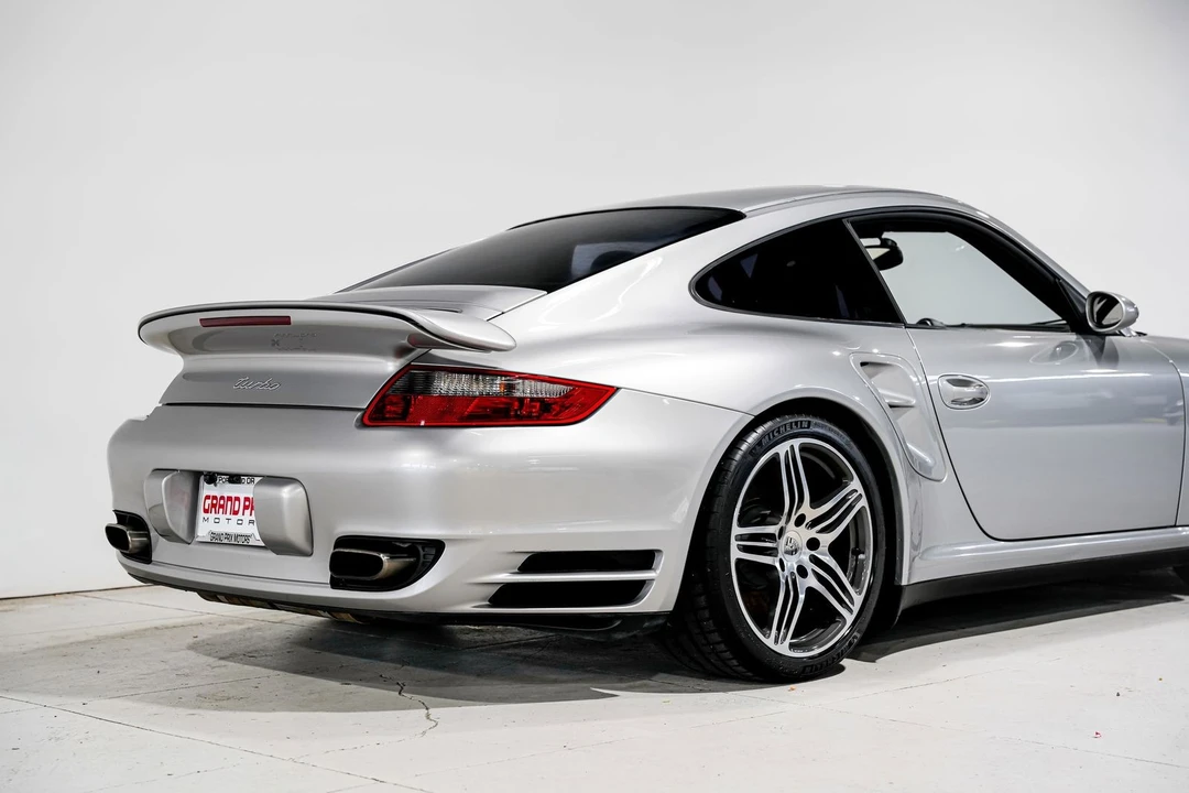 2007 Porsche 997 Turbo - Image 28 of 31