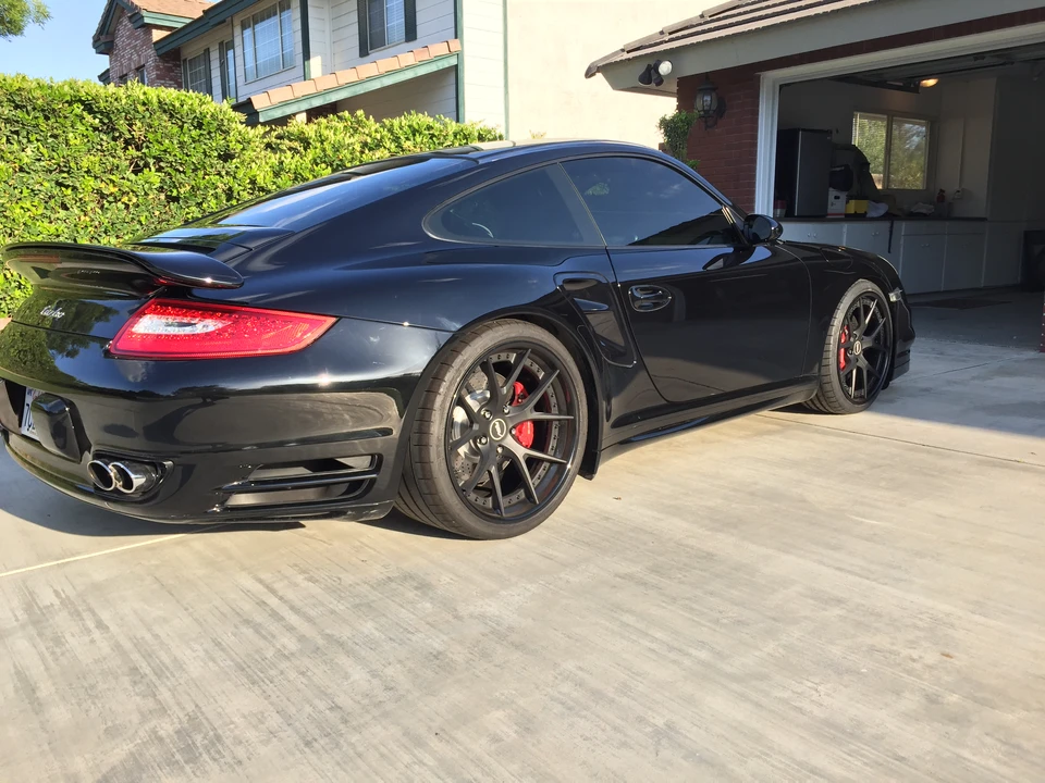 2007 Porsche 997 Turbo - Image 2 of 2