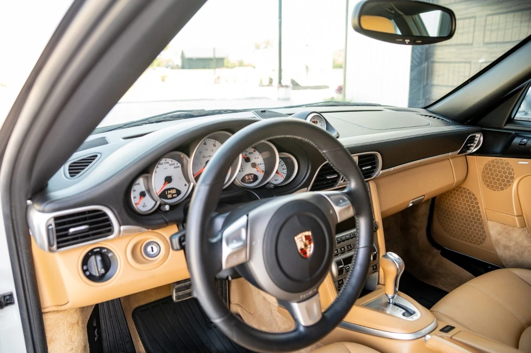 2007 Porsche 997 Turbo - Image 10 of 17
