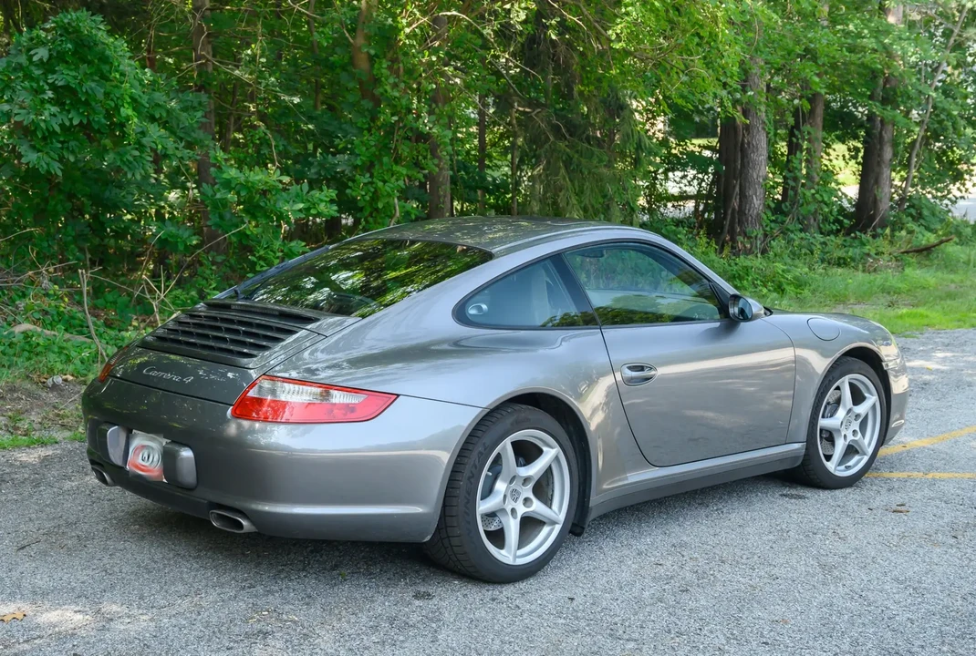 2007 Porsche 997 Carrera 4 - Image 6 of 6