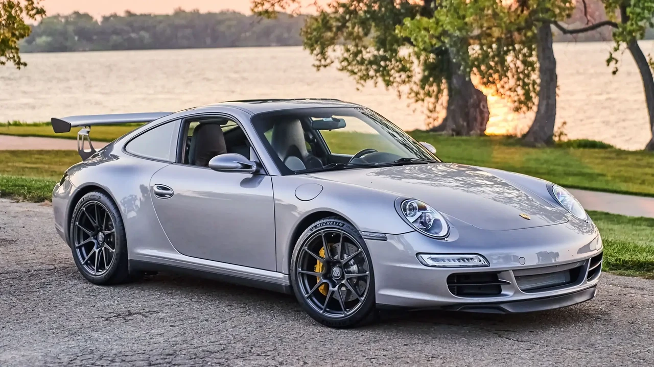 2007 Porsche 997 Carrera 4S - Image 2 of 6