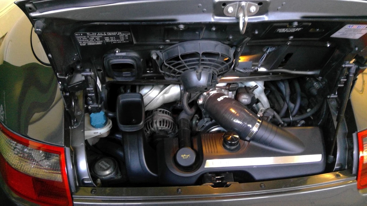 2007 Porsche 997 Carrera 4S - Image 9 of 10