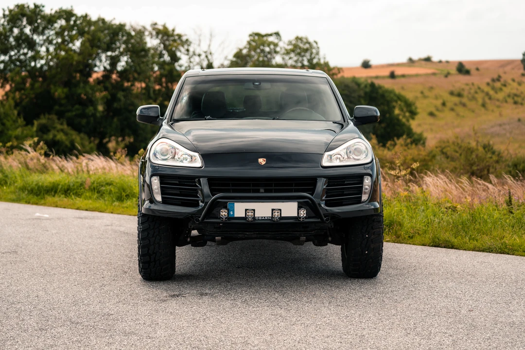 2008 Porsche 955/957 Cayenne S - Image 2 of 31