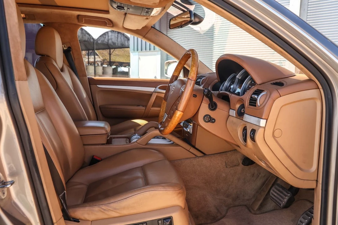 2007 Porsche 955/957 Cayenne Turbo - Image 9 of 30