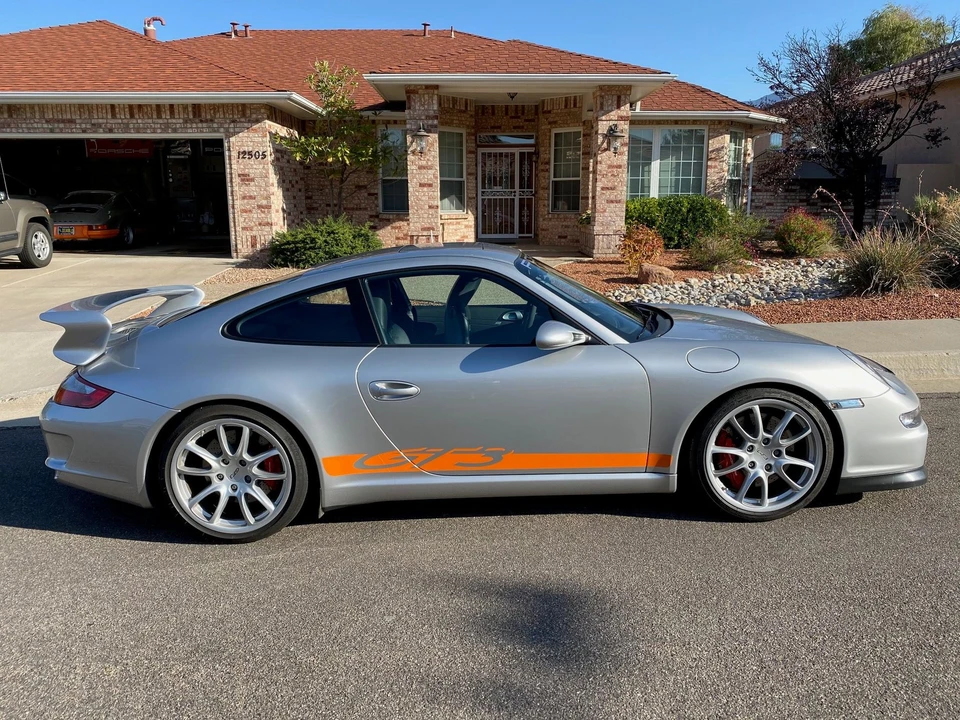 2007 Porsche 997 GT3 - Image 2 of 11