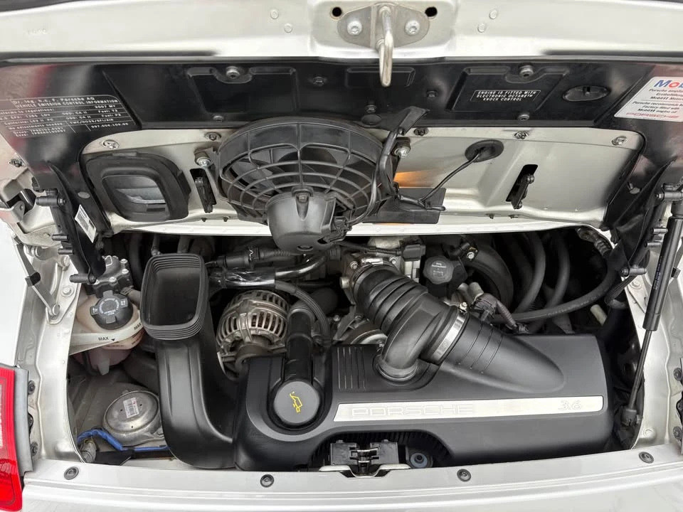 2007 Porsche 997 Carrera - Image 9 of 10