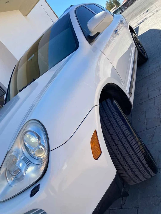 2007 Porsche Cayenne - Image 11 of 16