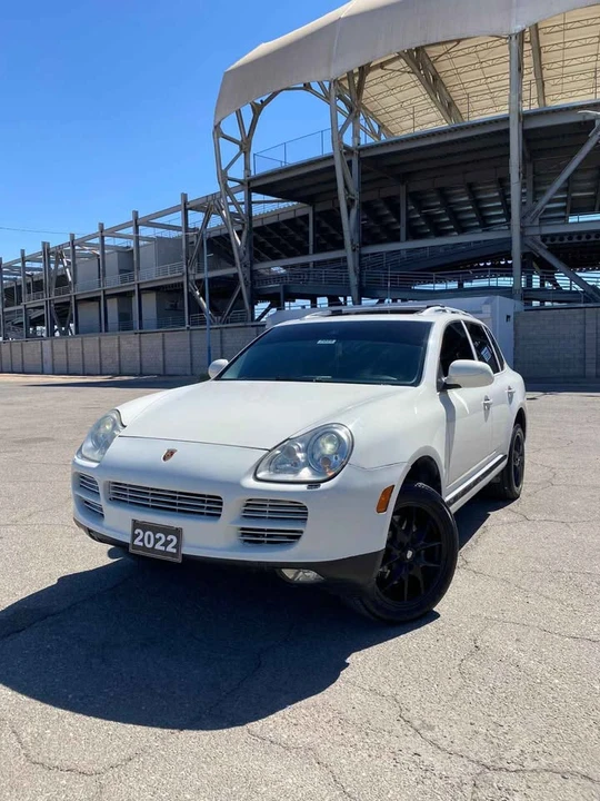 2007 Porsche Cayenne - Image 9 of 16