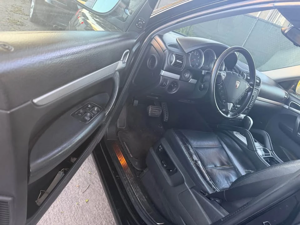 2007 Porsche 955/957 Cayenne S - Image 3 of 10