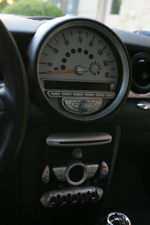 2007 Mini Mini 2nd Gen - Image 17 of 31
