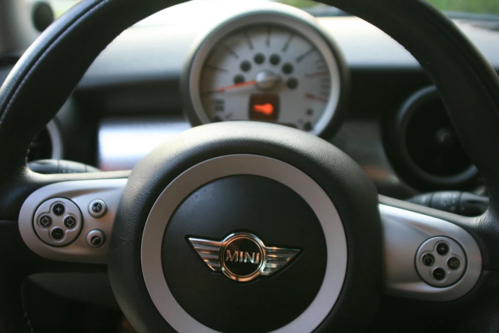 2007 Mini Mini 2nd Gen - Image 18 of 31