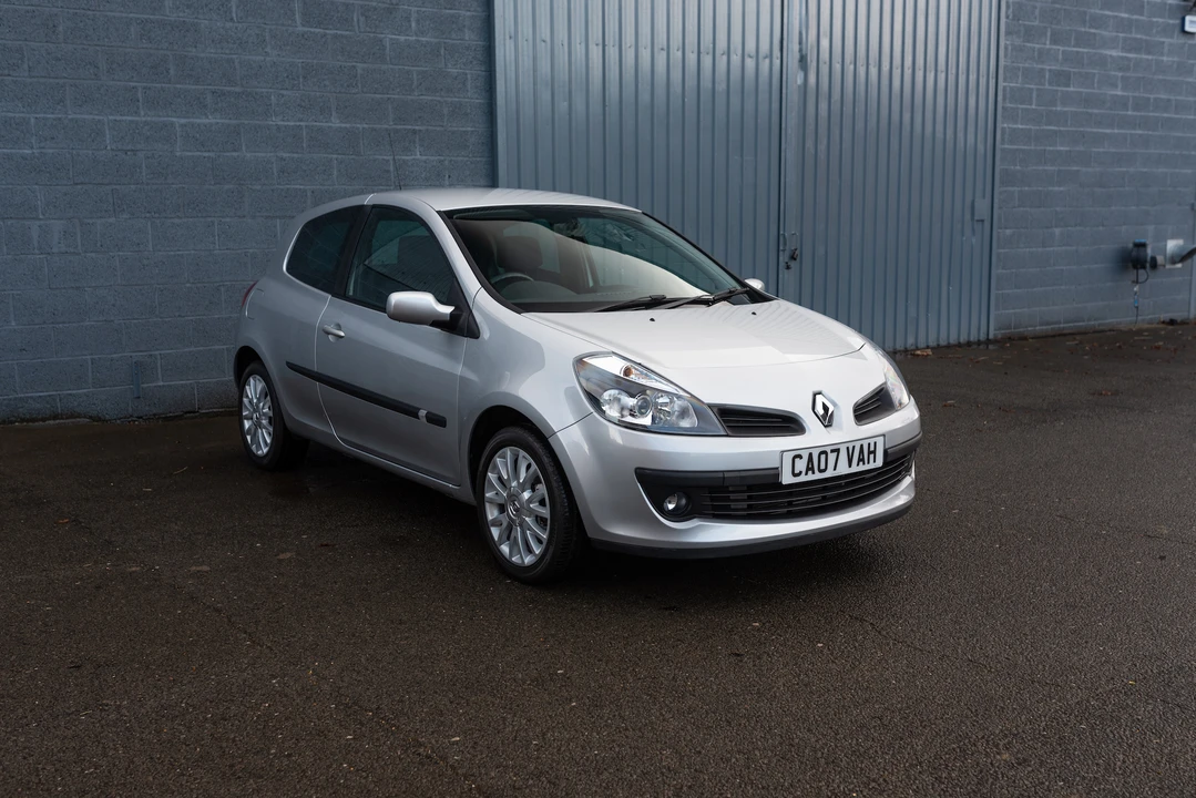 2007 Renault Clio 3rd Gen - Image 12 of 31