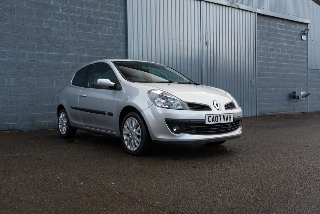 2007 Renault Clio 3rd Gen - Image 4 of 31