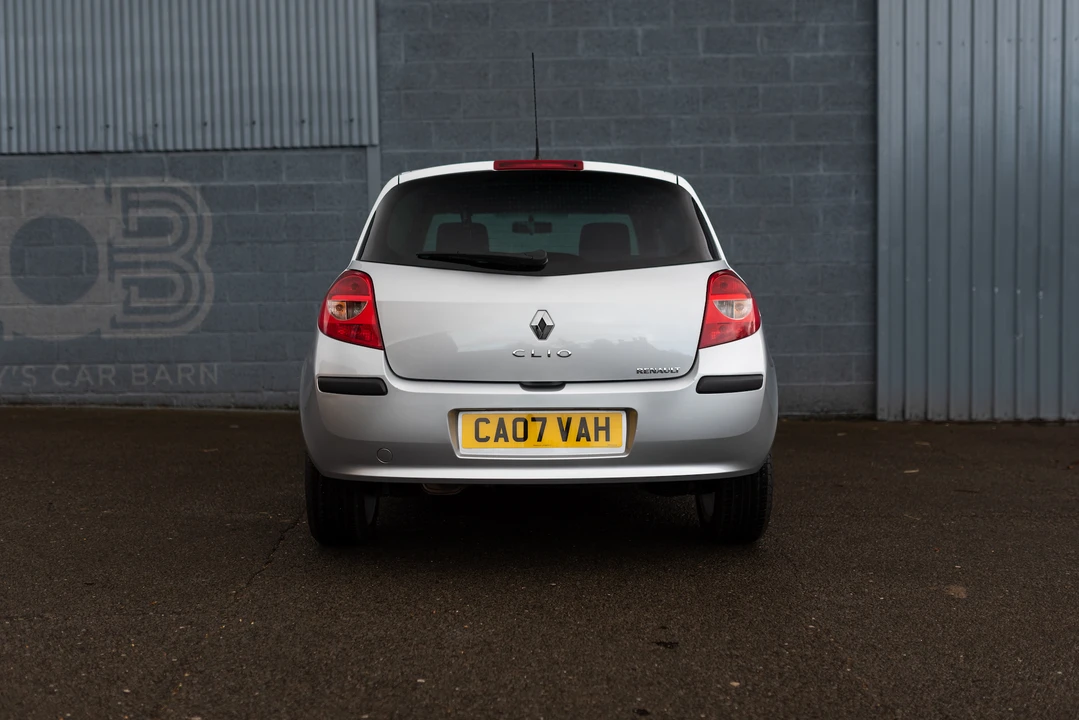 2007 Renault Clio 3rd Gen - Image 7 of 31