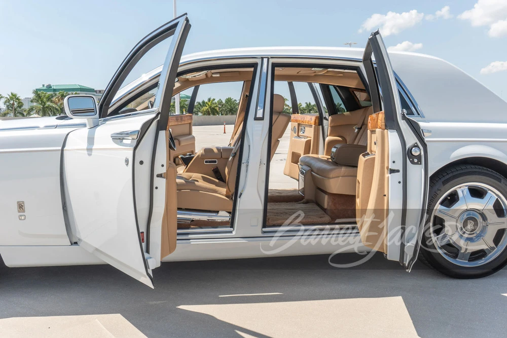 2007 Rolls-Royce Phantom VII - Image 14 of 29