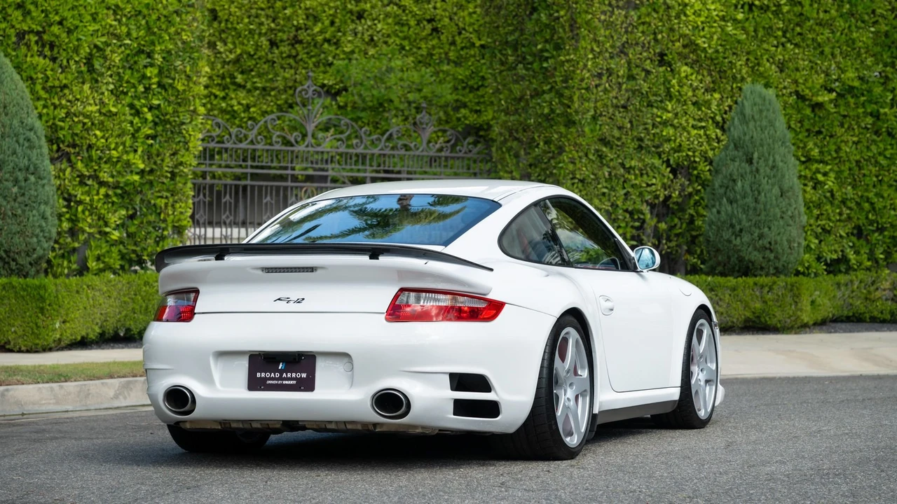 2007 RUF - Image 15 of 31