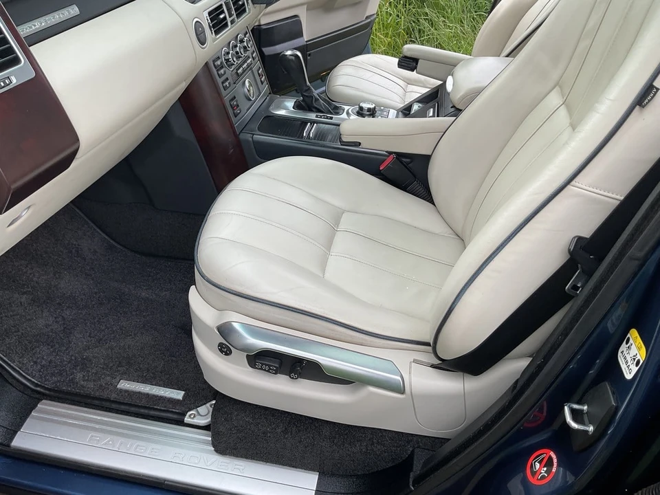 2007 Land Rover Range Rover L322 - Image 24 of 30