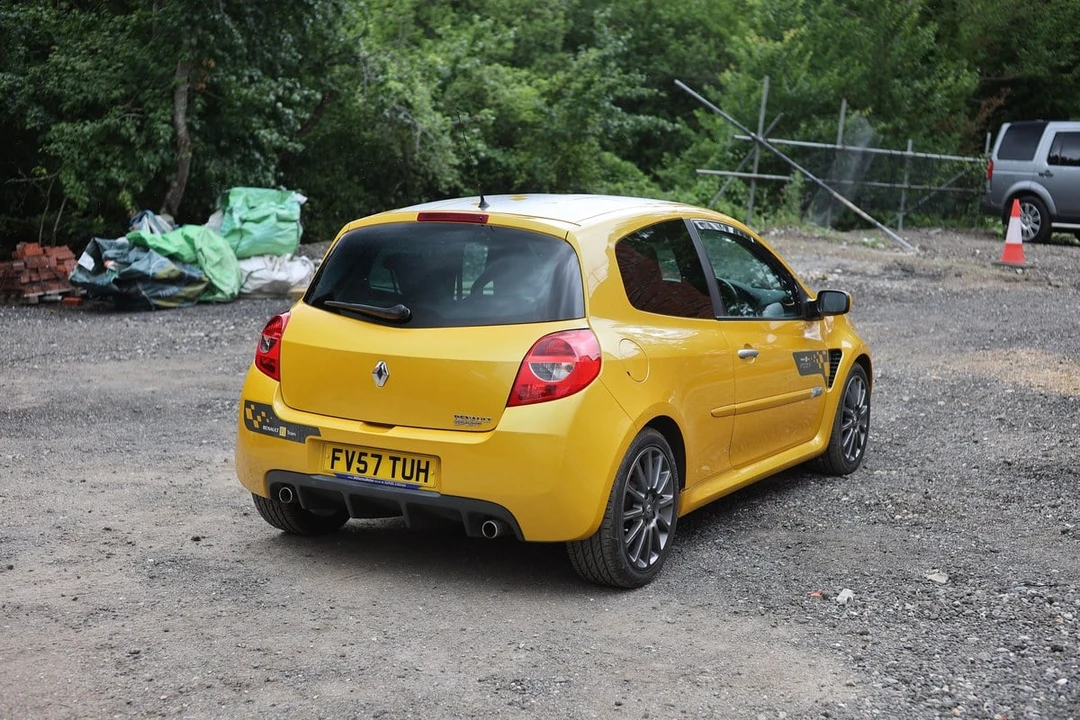 2007 Renault Clio 3rd Gen - Image 9 of 30