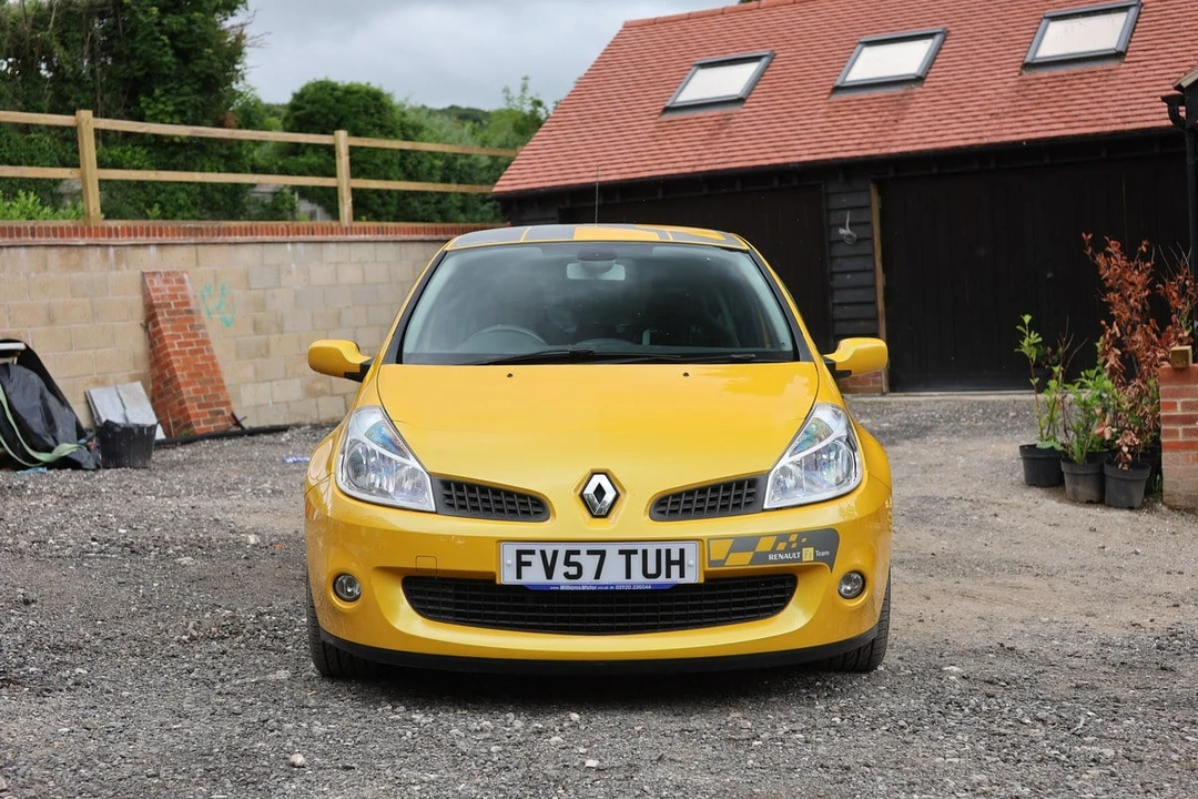 2007 Renault Clio 3rd Gen - Image 2 of 30