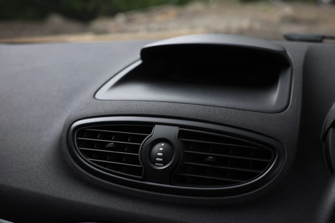 2007 Renault Clio 3rd Gen - Image 27 of 30