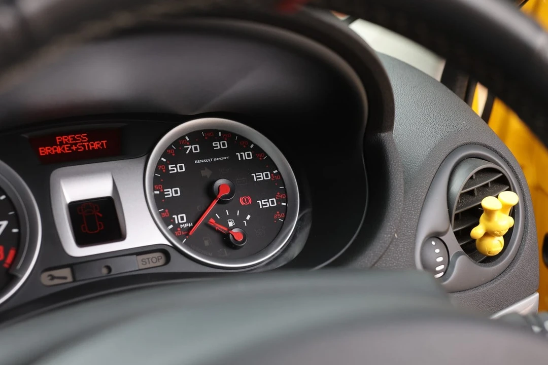 2007 Renault Clio 3rd Gen - Image 29 of 30
