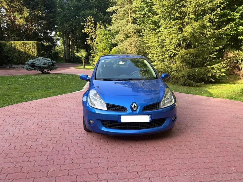 2007 Renault Clio 3rd Gen - Image 2 of 30