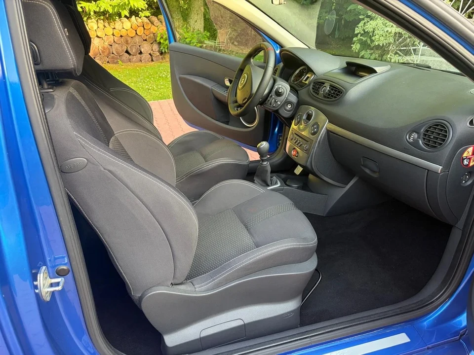 2007 Renault Clio 3rd Gen - Image 12 of 30