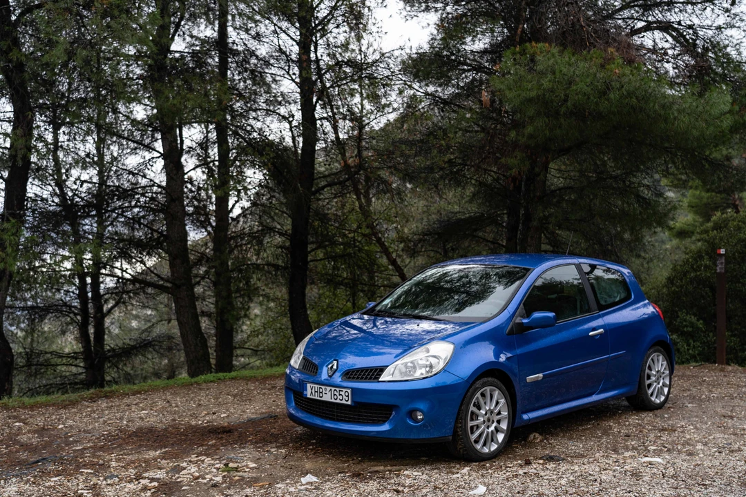 2007 Renault Clio 3rd Gen - Image 9 of 31