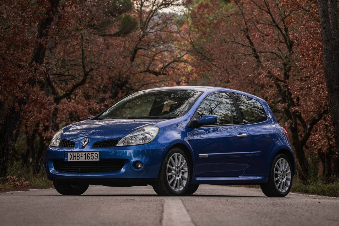 2007 Renault Clio 3rd Gen - Image 2 of 31