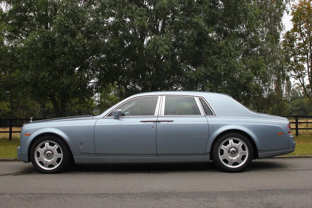 2007 Rolls-Royce Phantom VII - Image 12 of 30