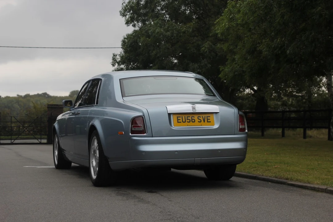 2007 Rolls-Royce Phantom VII - Image 14 of 30